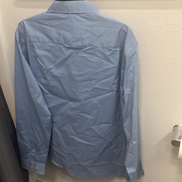 Van Heusen Light Blue Long Sleeve Dress Shirt XL - Picture 4 of 4